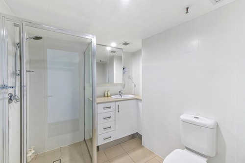 Stunning 2BDR Ocean View Apartment by the Beach 13 Serain Residences