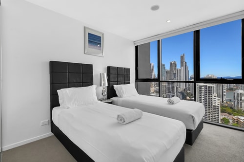 Beautiful Ocean and River View 3BDR Apartment 7 Serain Residences