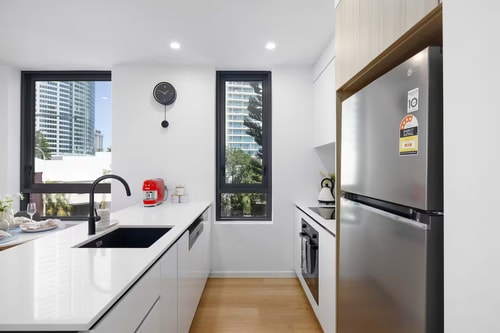 Stunning New 1 BDR Apt w/Parking Surfers Paradise 7 Serain Residences