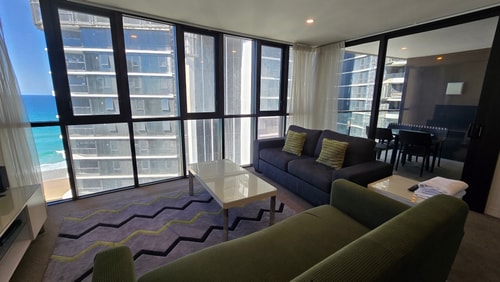 Sea Side Comfortable Apartment in Surfers Paradise 35 Serain Residences