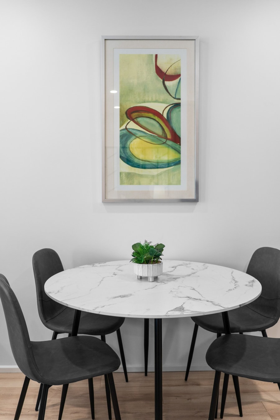 Luxe 2BR Apt | Huge Balcony+BBQ  | Adelaide CBD 7 Serain Residences