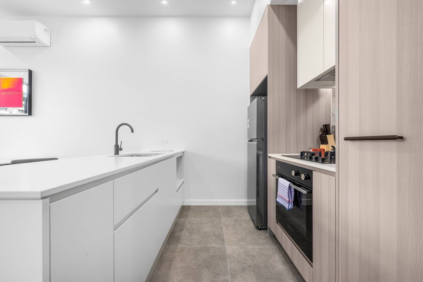 Fresh 2BR Stay | Parking | 7min Walk to Tram 3 Serain Residences