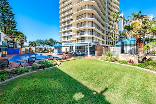 Stunning 2BDR Ocean View Apartment by the Beach 17 Serain Residences