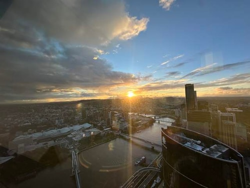River View Central Brisbane 2Bedroom Apartment 3 Serain Residences