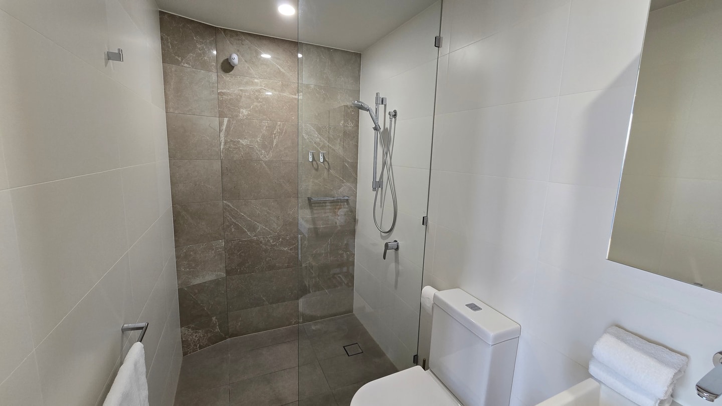 Water View Spacious 1 BR Apartment Close to Beach 11 Serain Residences