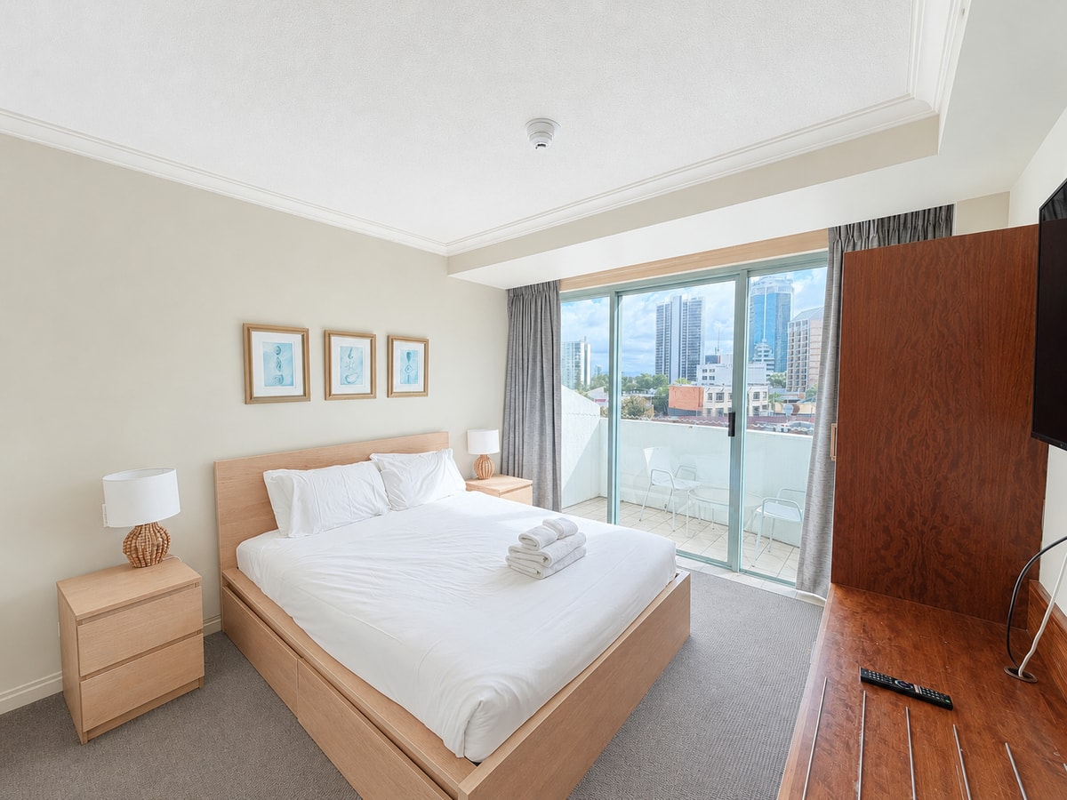 Queen Studio | Beach & Tram at Doorstep @ Legend 7 Serain Residences