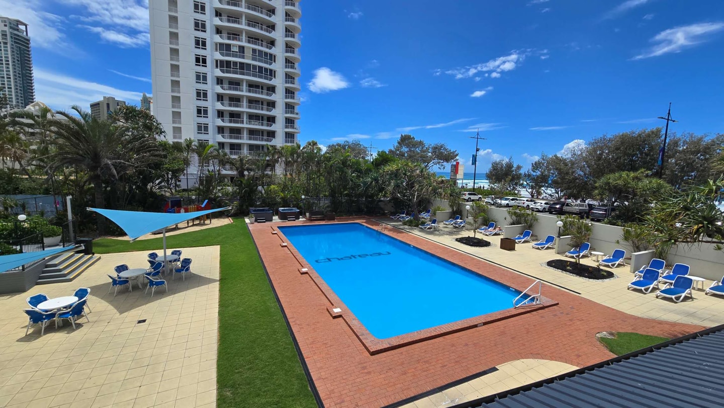 Beachside Ocean View 1BR Apartment Central Surfers Serain Residences