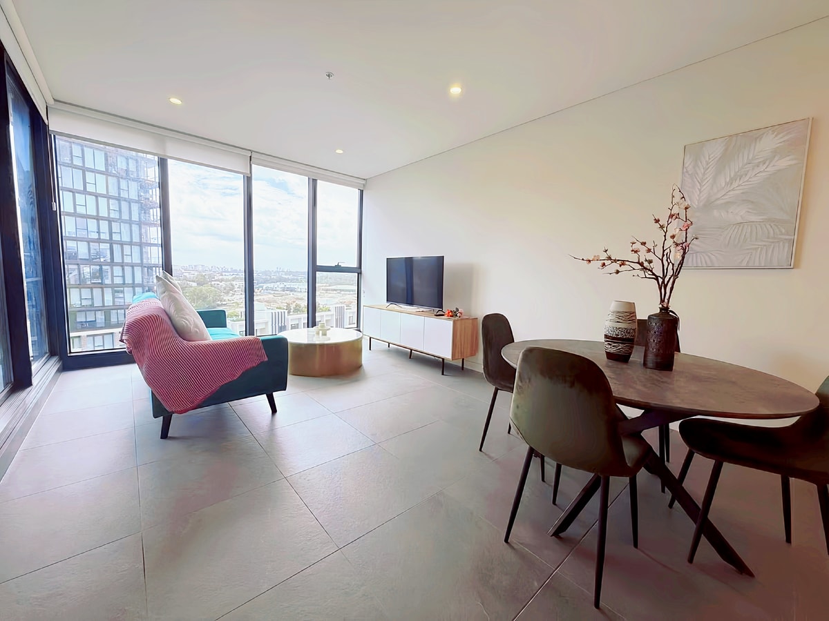 Stylish 1BR | Pool, Gym & Parking by Olympic Park 18 Serain Residences