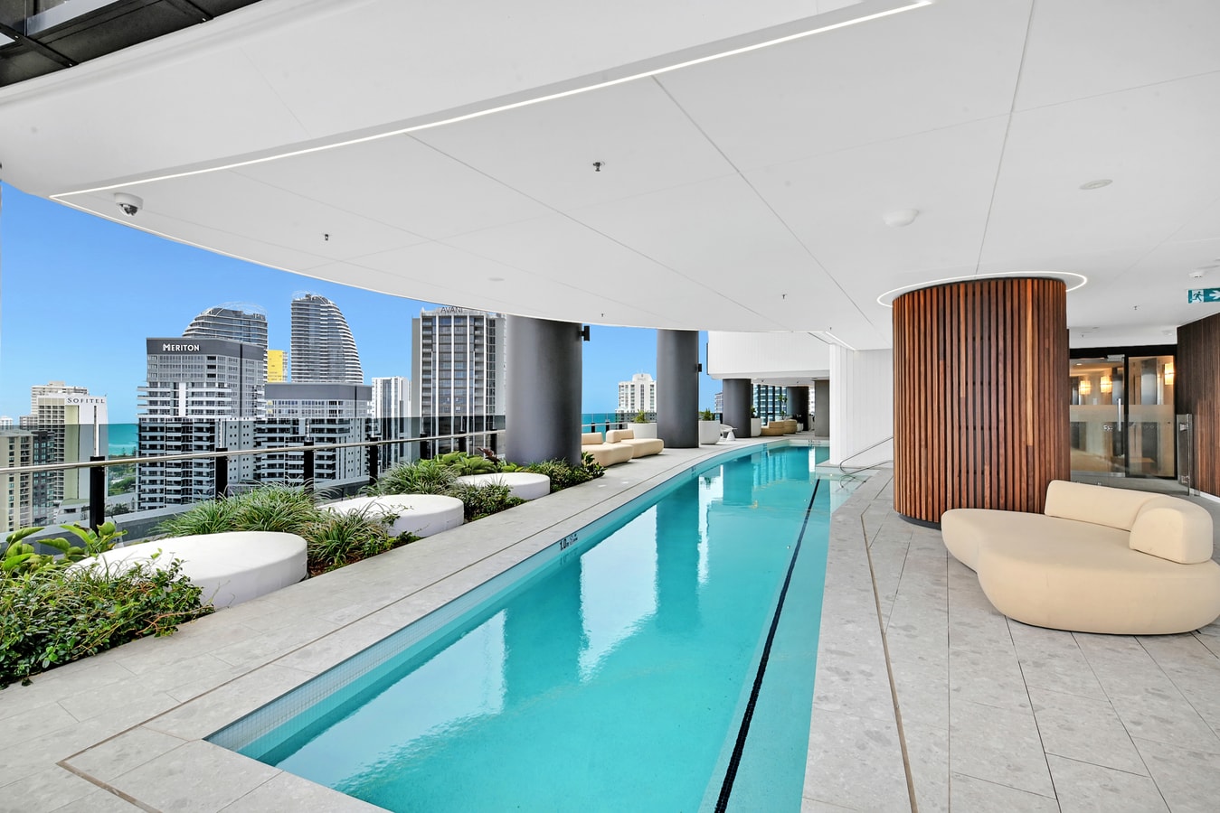 Casino-Side 2BR Ocean View | Walk to Beach/Tram 4 Serain Residences