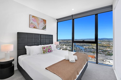 High Rise Ocean View 2BR with Parking By Casino 2 Serain Residences