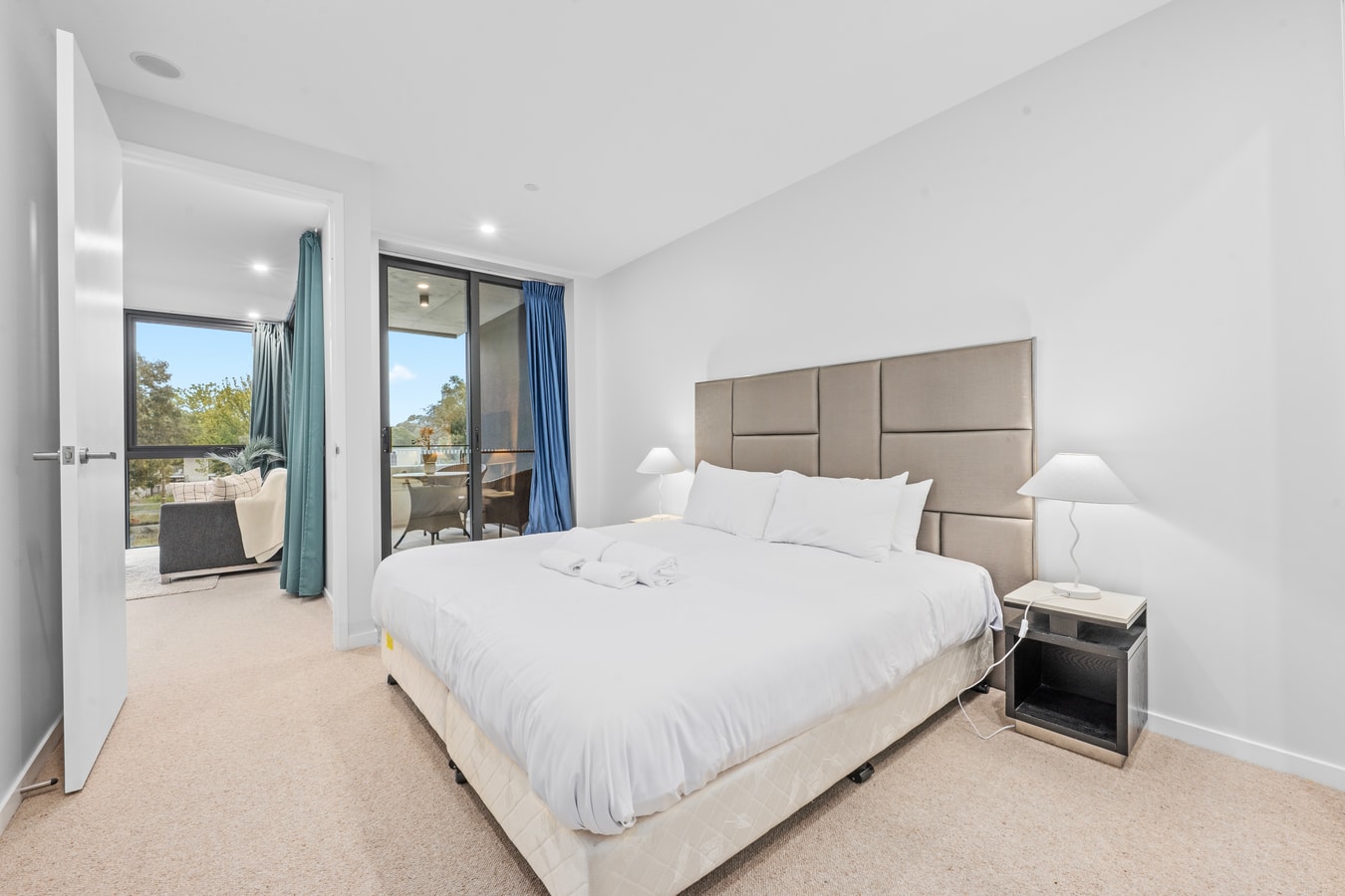 Cozy 1BR Apartment | Walk to Tram | Parking Serain Residences