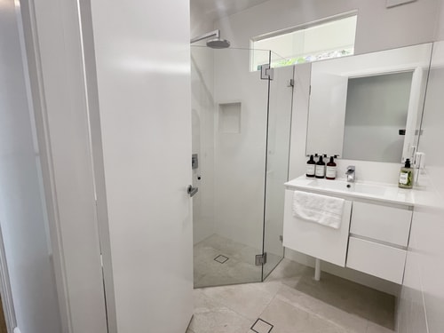 Water View 4Bedroom Peaceful Riverside Retreat 23 Serain Residences