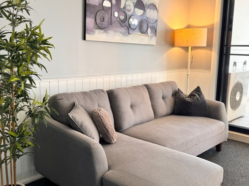 Modern 2Bdr Apt 7mins to Paramatta Train Station 8 Serain Residences
