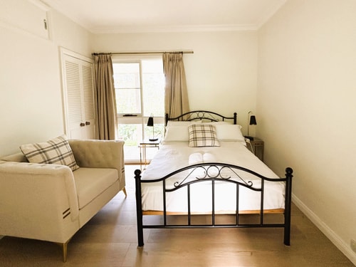 Spacious 3BR Getaway in Leura | Prime Location 21 Serain Residences