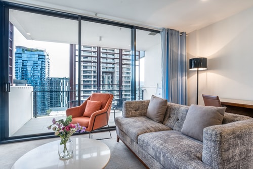 High Level 2-bedroom with Parking South Brisbane 7 Serain Residences