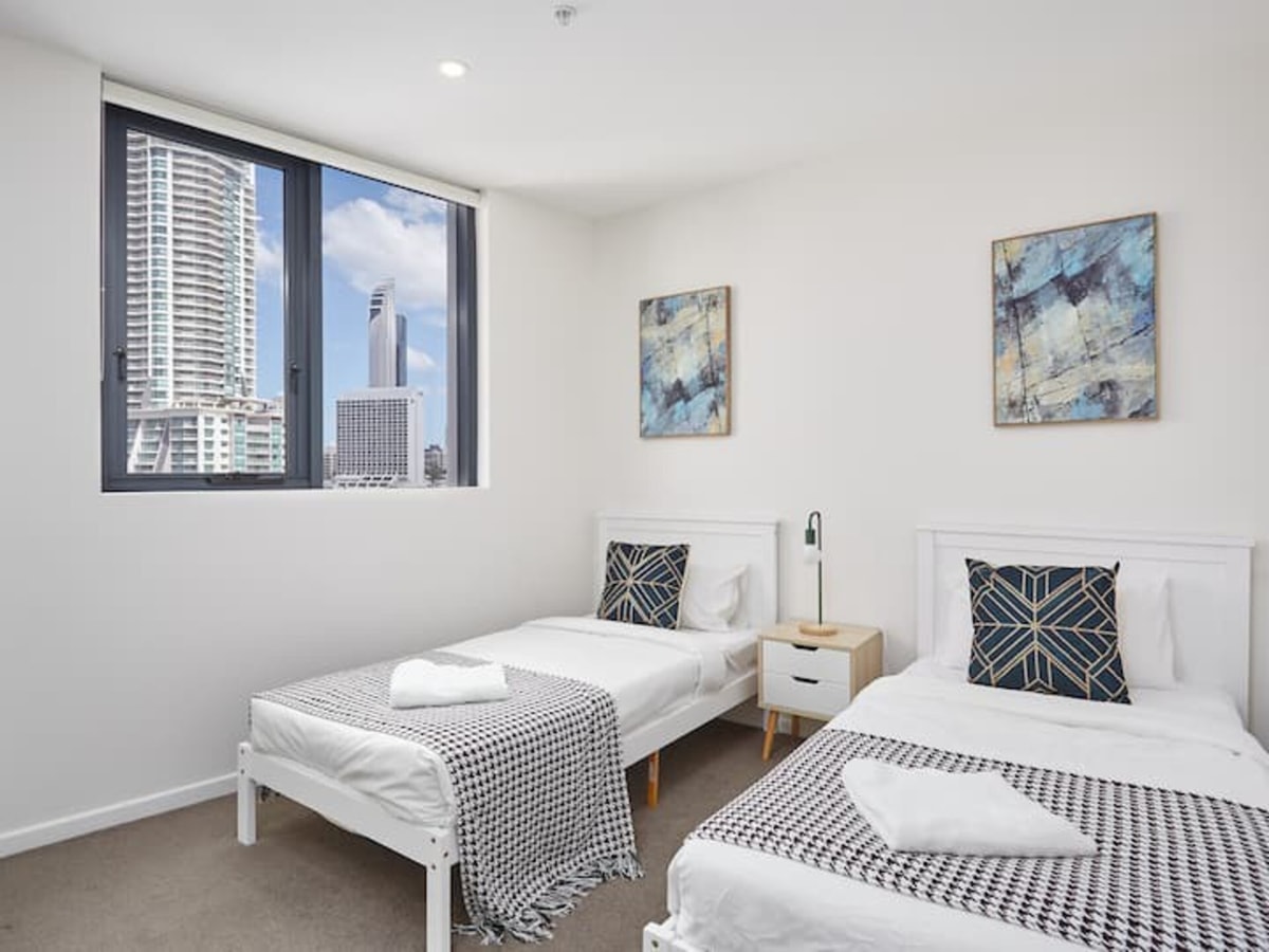 Comfort 2 Bedroom Apartment with Fantastic View 6 Serain Residences