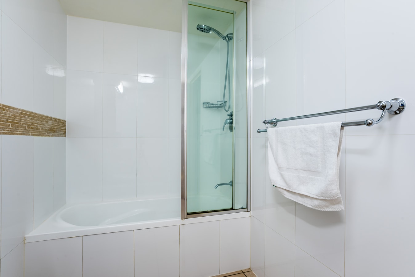 Prime Loc River Glimpse 2BR Walk to CBD w/Parking 18 Serain Residences