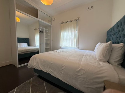 Comfortable 3BR House Unit in Chatswood w/Parking 13 Serain Residences