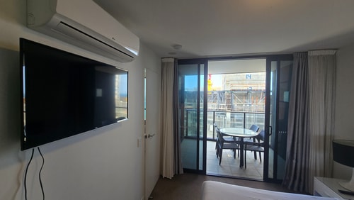 Sea Side Comfortable Apartment in Surfers Paradise 31 Serain Residences