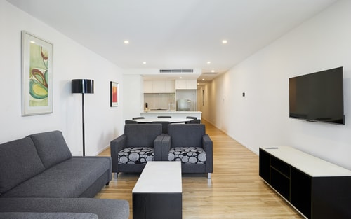 Three Bedroom Comfortable Villa Surfers Paradise 3 Serain Residences