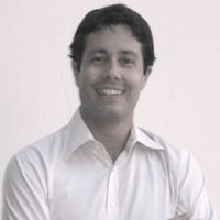 MAURICIO