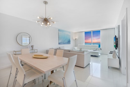 Luxus am Meer | 2BR Eigentumswohnung | Keine Resortgebühren-CS56 4 Cielo Stays