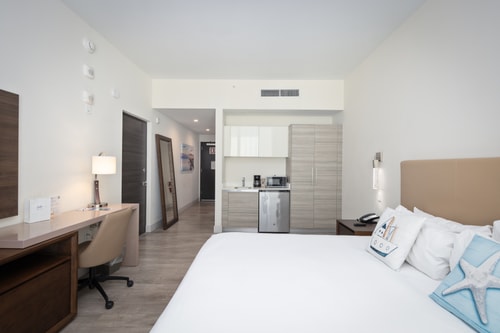 Luxury Studio W/ a Quiet Courtyard View-CS34 4 Manlio Viajes  |  Agencia de Turismo