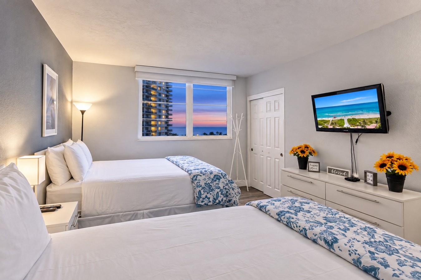 Oceanfront Luxury | 2BR Condo| No Resort Fees 12 Cielo Stays