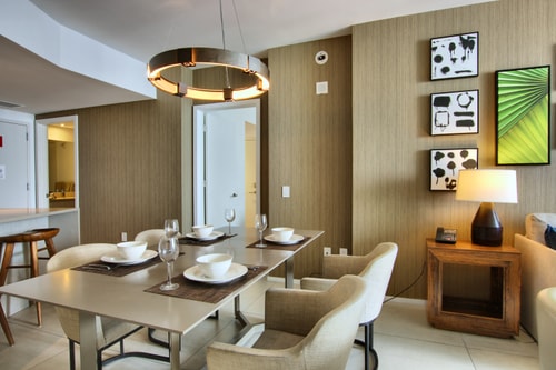 Luxury Beach Condo with Rooftop Pool 3 Cielo Stays