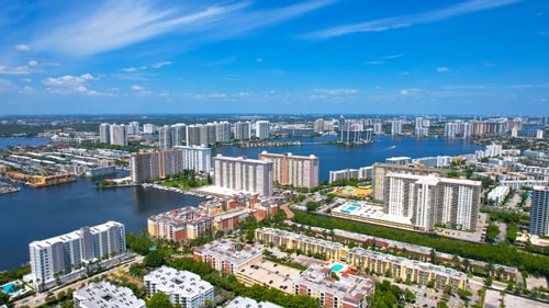 Oceanfront Luxury | Balcony Views+Resort Pool-CS68 15 Tamesys Departamentos