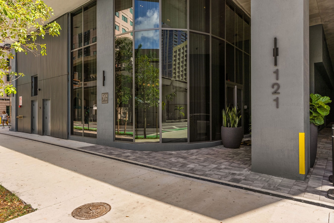 New Downtown Condo with Rooftop Pool 26 Cielo Stays