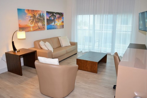 CH- Brand New Luxury Condo With Ocean View and Just Steps From the Beach-59858 5 Cielo Stays