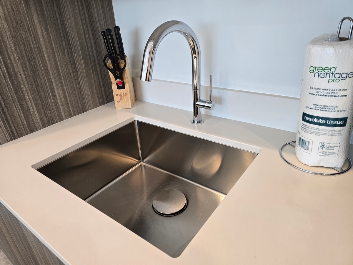 Brickell Modern Condo Free Parking 10 Cielo Stays