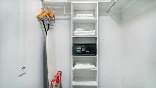 ⛱️ Luxury Resort Apartment in Hallandale Beach - 59073 8 Cielo Stays