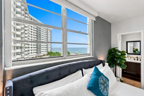 Oceanfront Luxury | 2BR Condo| No Resort Fees 14 Cielo Stays
