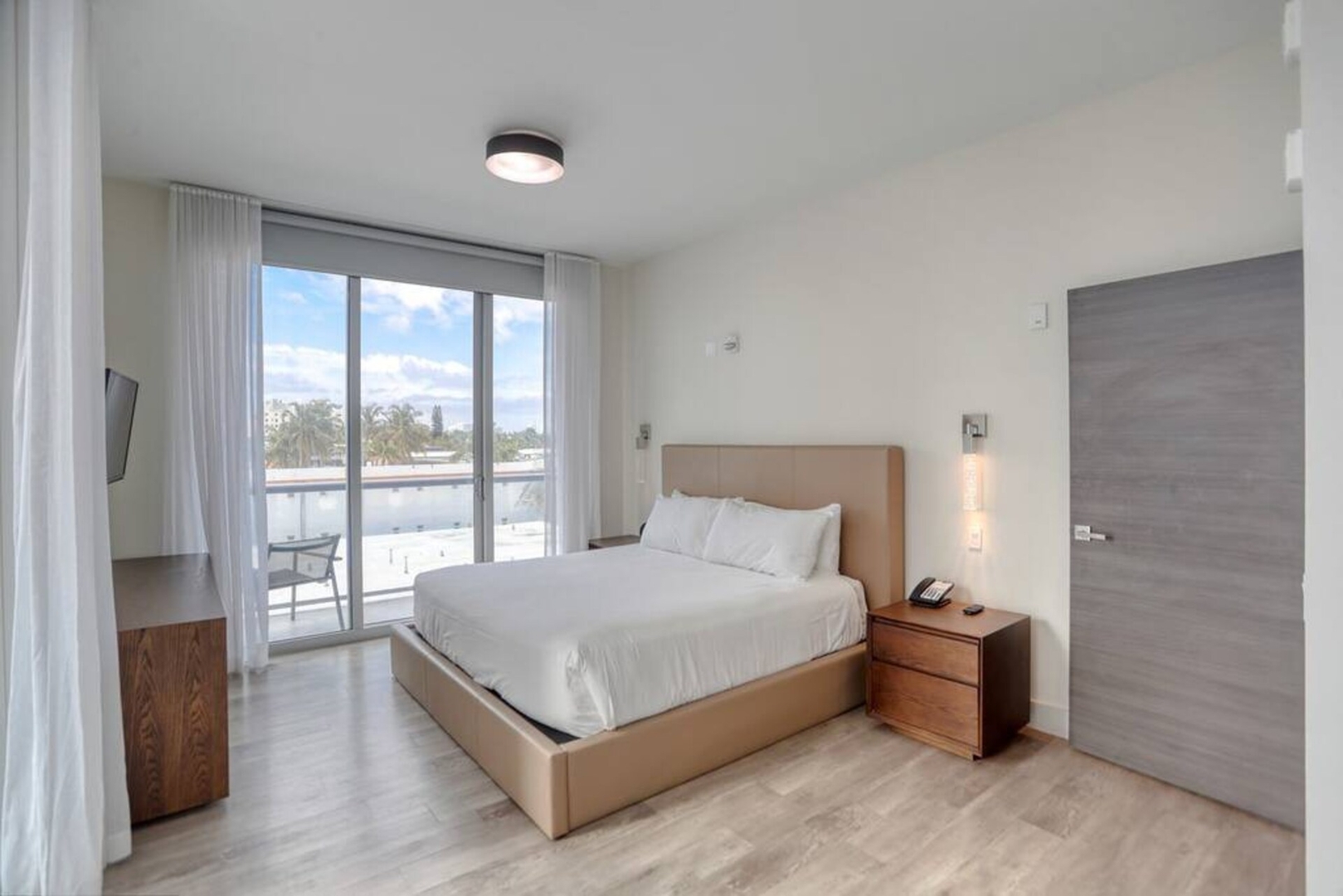 Watch the Sunrise At Your Wraparound Balcony-CS17 1 Cielo Stays