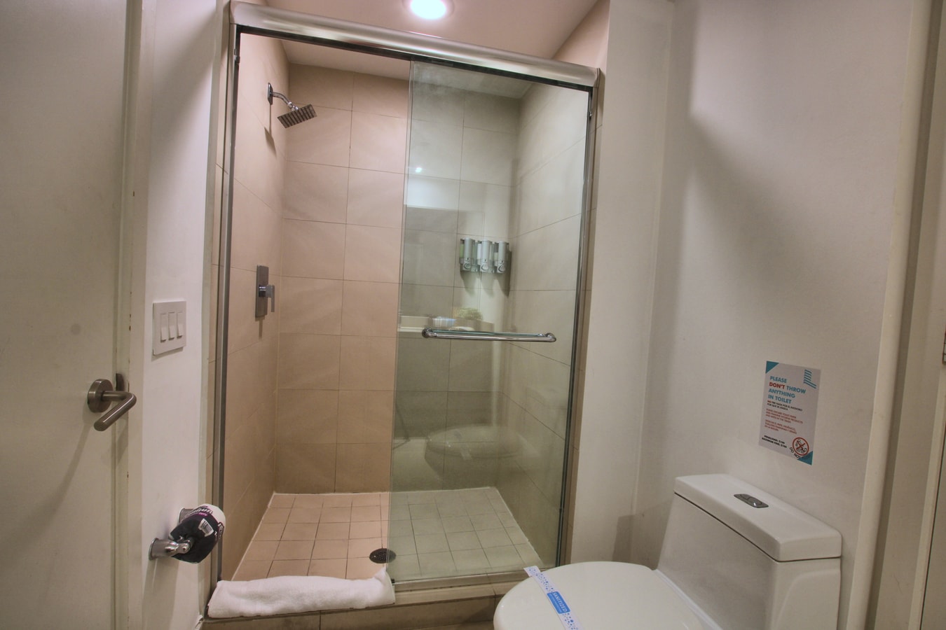 Luxury Beach Condo with Rooftop Pool 40 Cielo Stays