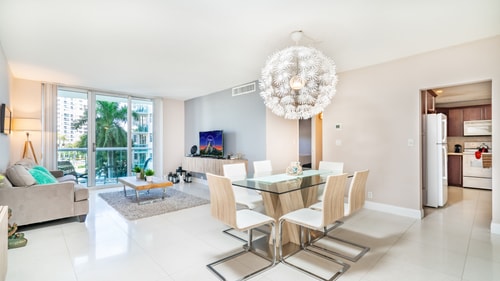 ⛱️Beautiful Condo on Tides Resort on Hollywood Beach - 59077 Cielo Stays