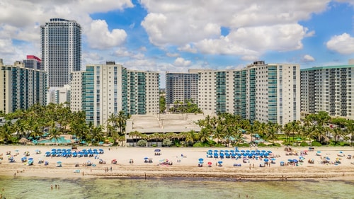 Beautiful Condo on Tides Resort on Hollywood Beach-300000865 10 Cielo Stays