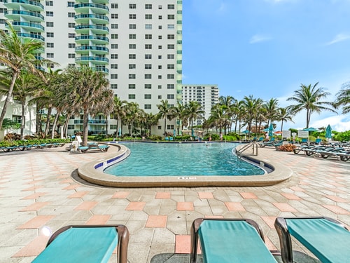 Beautiful Condo on Tides Resort on Hollywood Beach-300000865 17 Cielo Stays