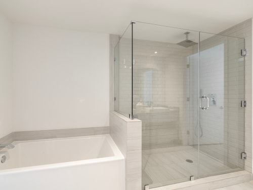 Lovely 2BD Condo w/ ocean view with rooftop pool & bar-300001212 18 Cielo Stays
