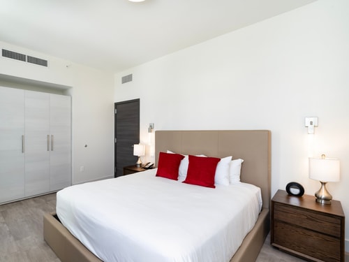 Luxury Condo with Tranquil Water View-CS13 6 Tamesys Departamentos