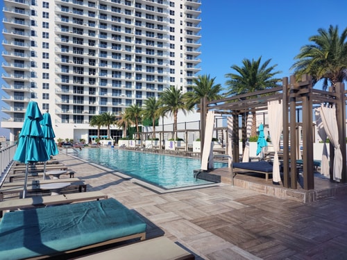 Waterfront Condo with Rooftop Pool 19 Tamesys Departamentos