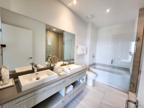 Waterfront Condo with Rooftop Pool 13 Tamesys Departamentos