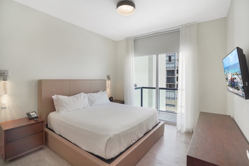 Apartamento de lujo en la playa con vista parcial al mar -CS15 Cielo Stays