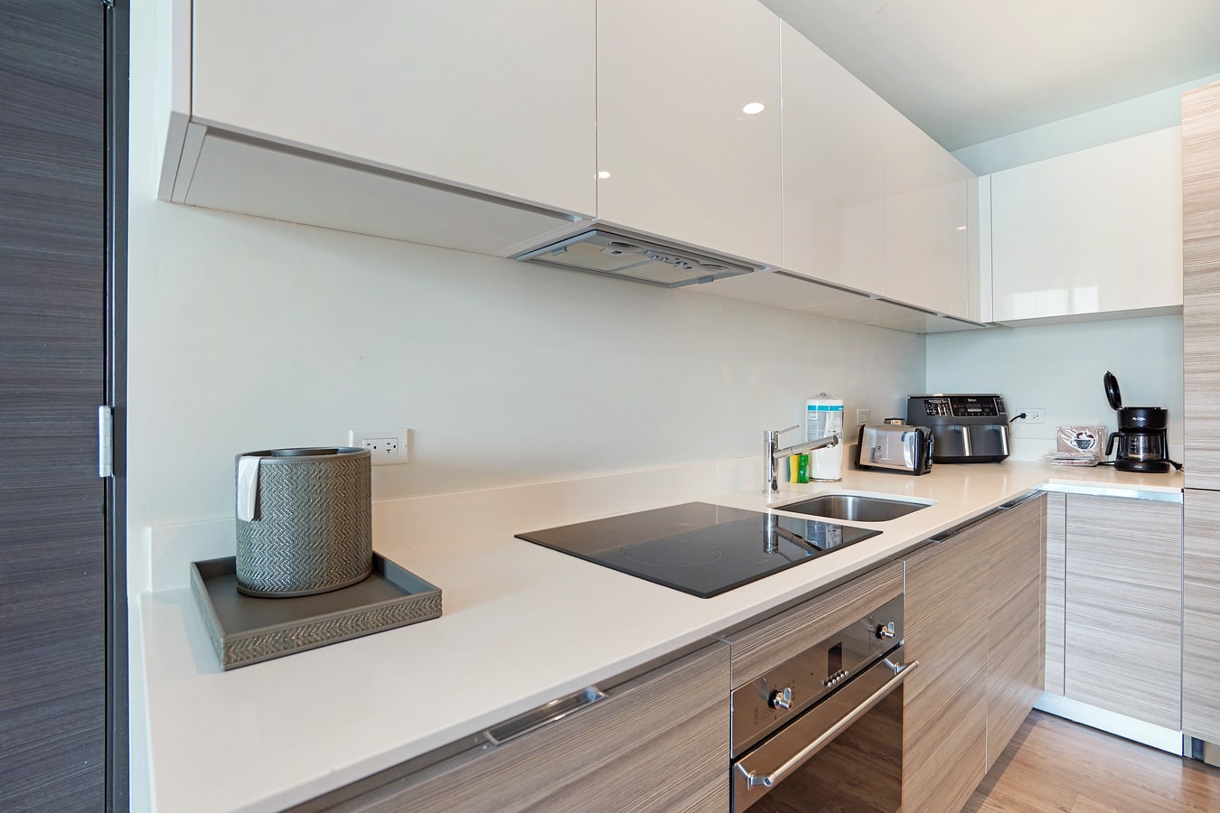 2BR Coastal Retreat w/ Stunning Sunrise Views -CS3 15 Cielo Stays