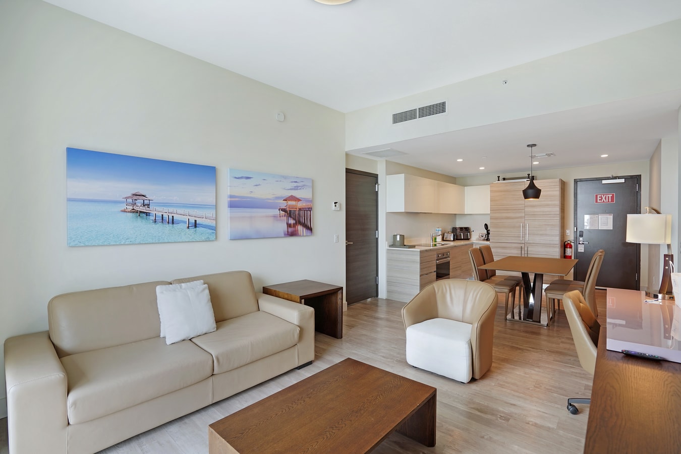 2BR Coastal Retreat w/ Stunning Sunrise Views -CS3 16 Cielo Stays