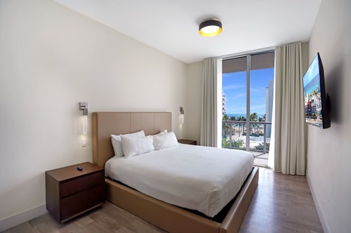 2BR Coastal Retreat w / atemberaubende Sonnenaufgang Ansichten -CS3 6 Cielo Stays