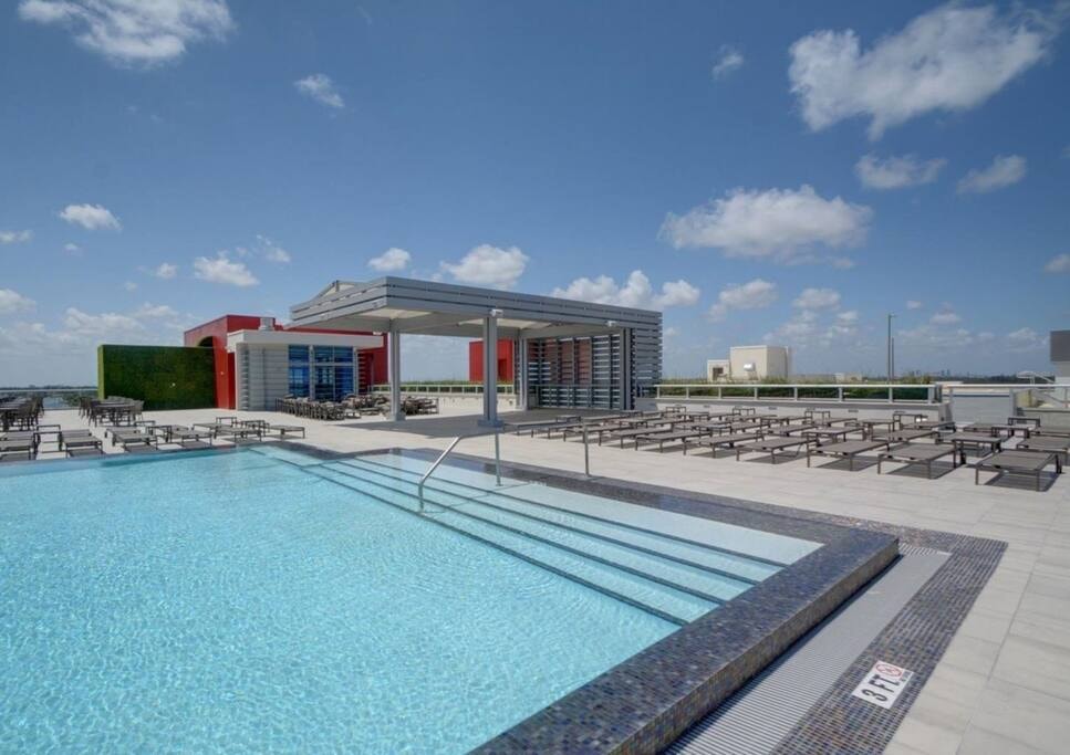 CH Luxury Beach-side Studio With Rooftop Pool-CS29 Tamesys Departamentos