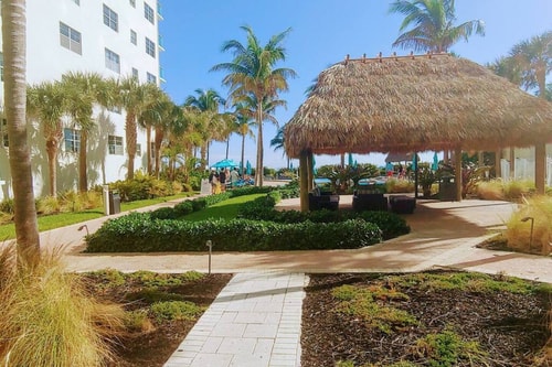 High-Floor Ocean View |No Fees | Beach Access-CS54 22 Tamesys Departamentos